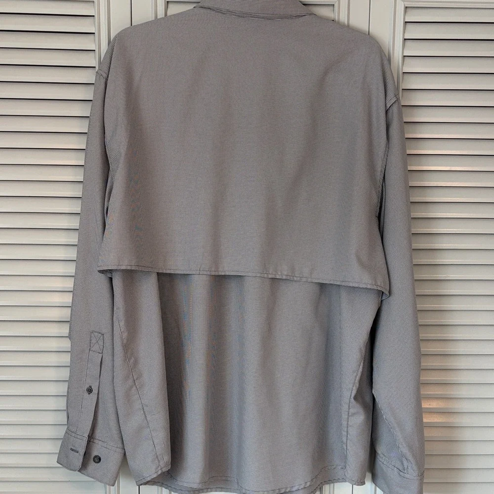 Rustic Ridge Gray Button-Up Performance Shirt - Picture 6 of 8